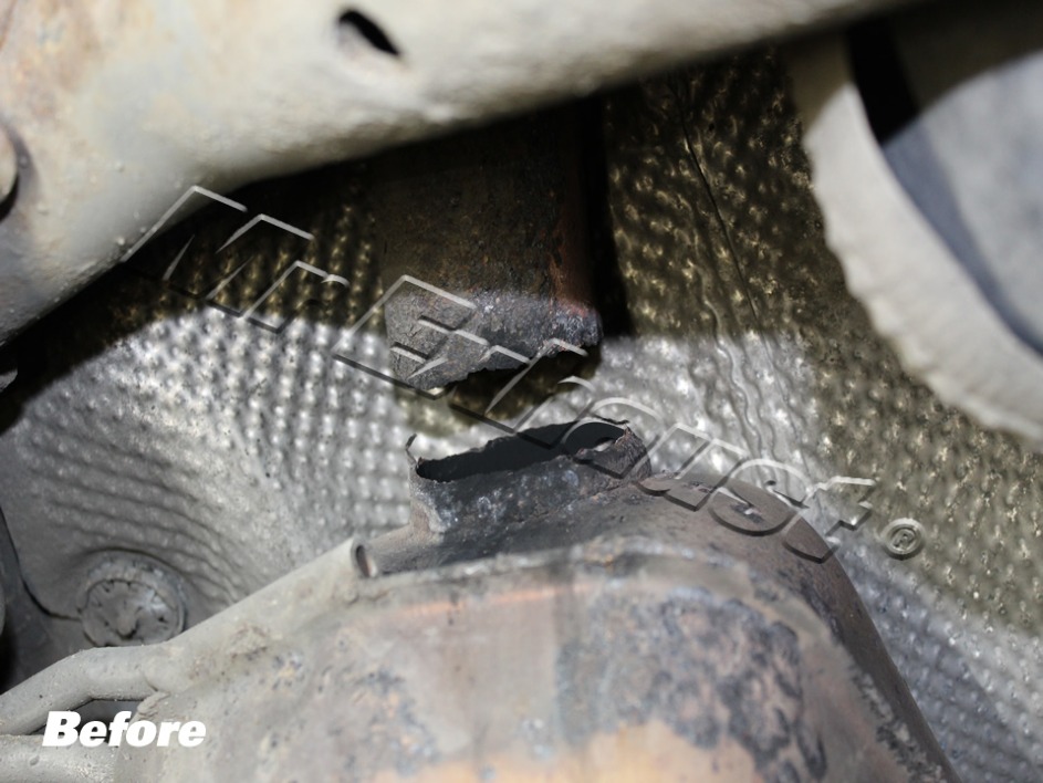 Volkswagen Passat Sport 2.0 FSi 2007 - Broken Silencer